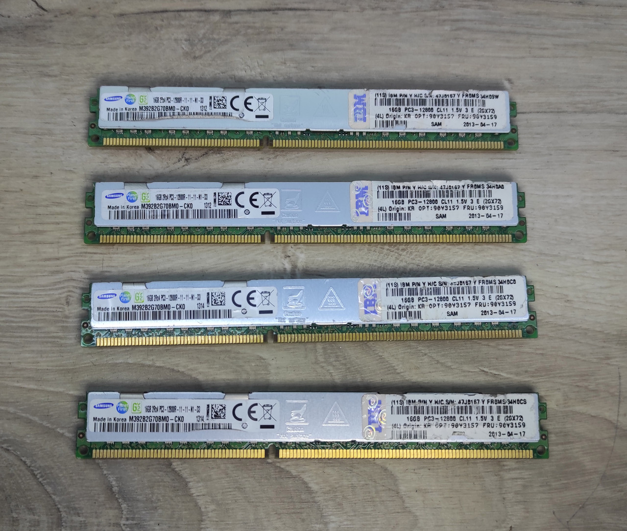 Серверна пам'ять DDR3 16Gb Samsung 12800R ECC REG (1600MHz)