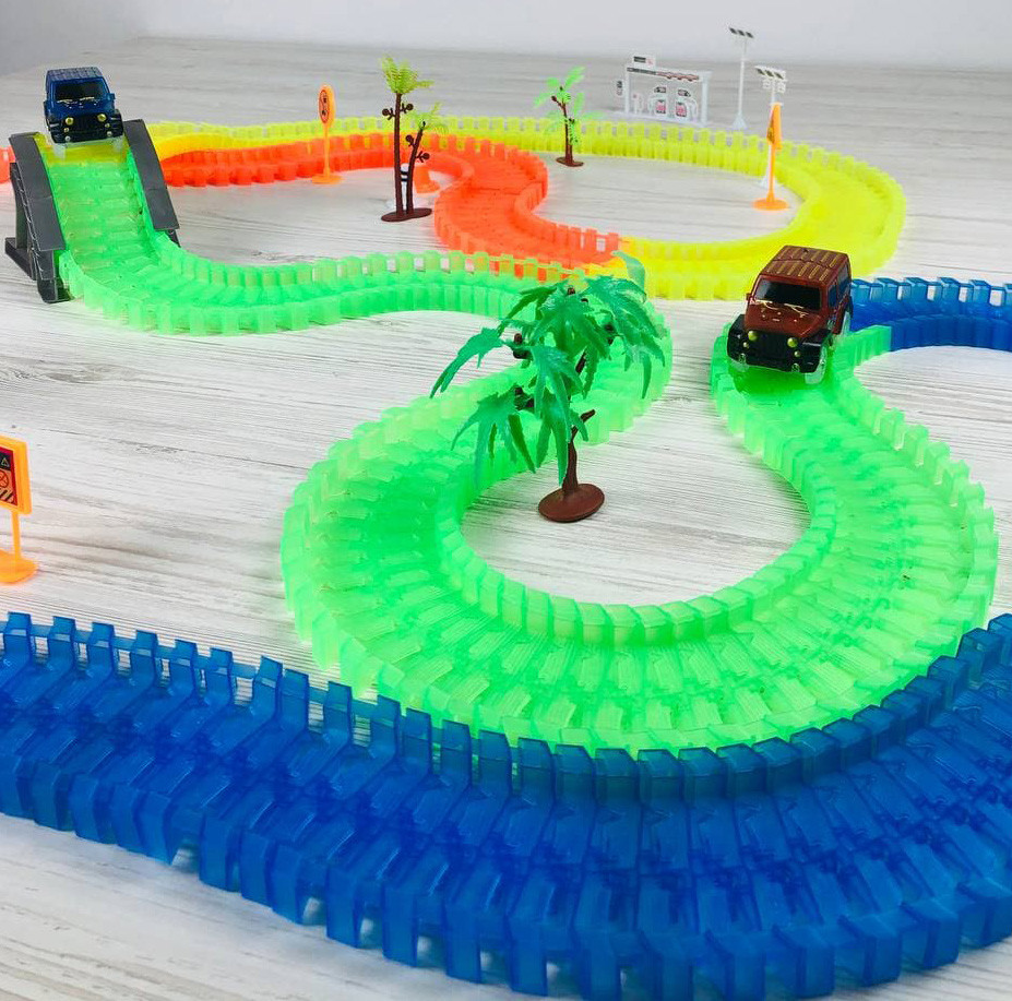 Гоночний Трек Magic Tracks 360 деталей (1 машинка в комплекті), фото 1