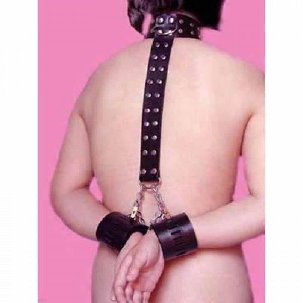 Шкіряний міцний бондаж для фіксації рук за спиною з кріпленням до шиї чорний bdsm4u Кайф, фото 1