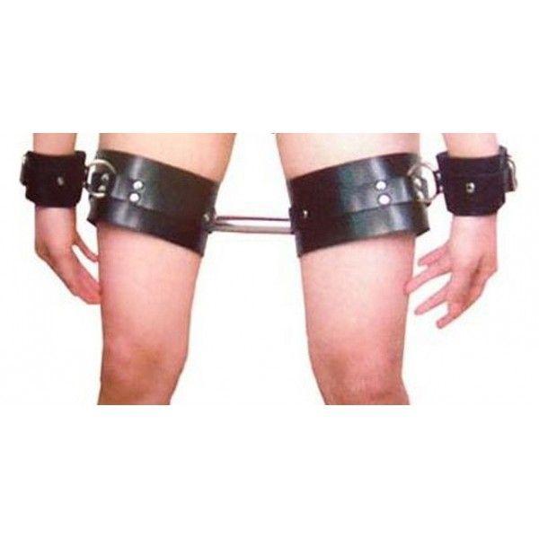 Бондаж для фіксації рук до стегон і ніг один до одного чорний Шкіряний Bdsm4u Кайф, фото 1