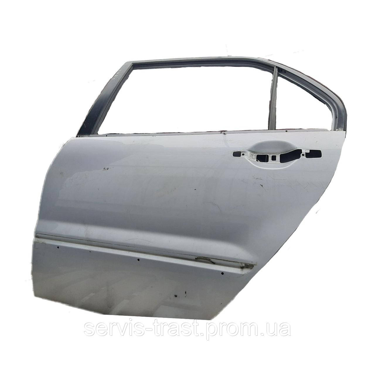 Двері задні ліві Mitsubishi Lancer 9