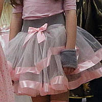 Пышная фатиновая детская юбка серая с розовой лентой