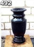 Гранитная ваза на кладбище, вазы из гранита на могилу образец № 492