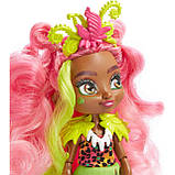 Cave Club Fernessa GNL85 Лялька Печерний клуб Фернесса і вихованець Птилли, фото 4