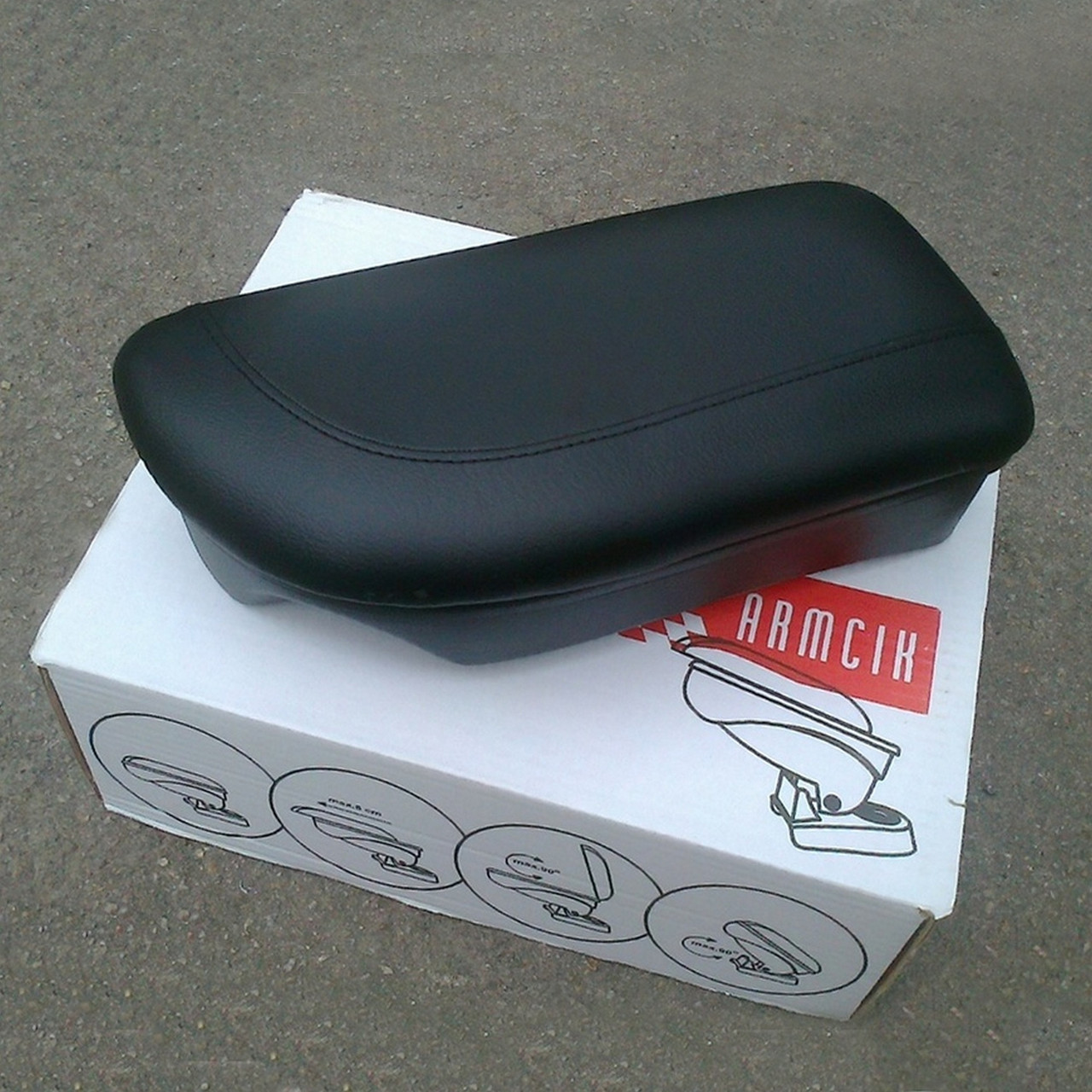 Підлокітник Armcik S1 з зсувною кришкою для Seat Toledo III 2004-2009 / Altea 2004-2015 / Altea XL 2006-2015