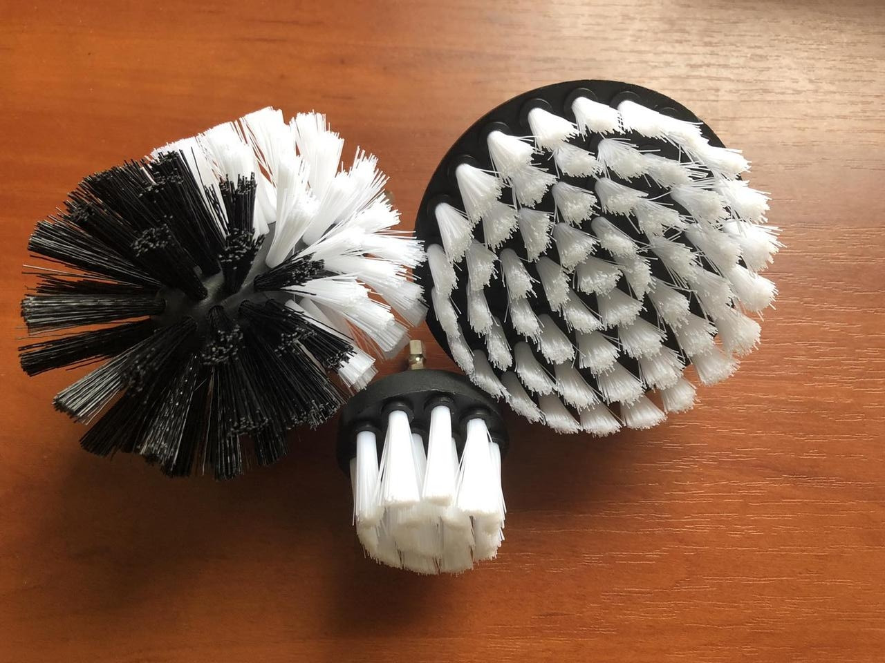 Набір із 3 БІЛИХ щіток-насадок на шурупокрут дриль для чищення автомобіля (м'які), фото 1