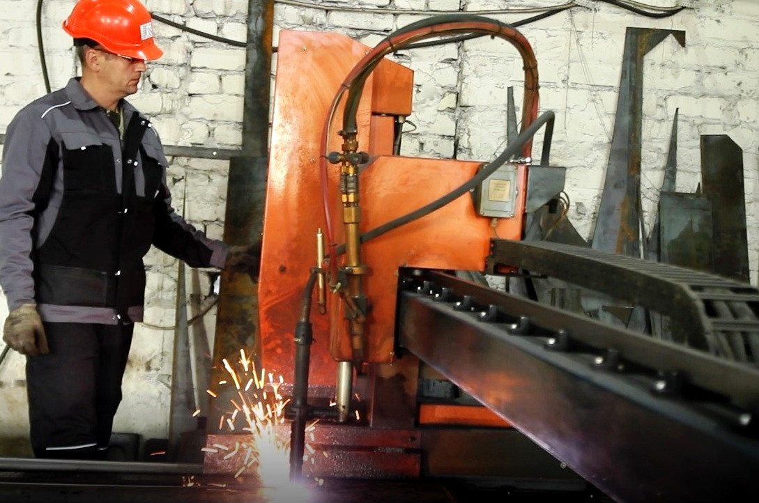 Плазмове різання та розкрій чорного металу, фото 1