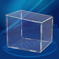 Прозрачная емкость для продуктов 150x150x200 мм, объем 3,3 л.