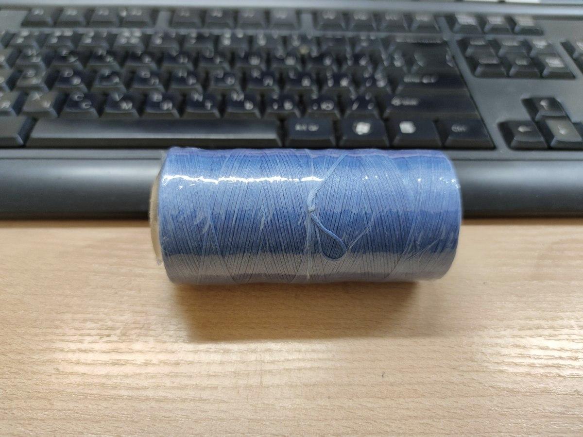 Нитка вощений плоска 0,8 мм S036 260 м 150D блакитний колір нитка для шиття шкіри, фото 1