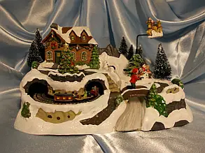 Новорічний будиночок світлодіодний "Панорама села з поїздом"