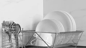 Сушарка для посуду зі знімним піддоном. Сіра