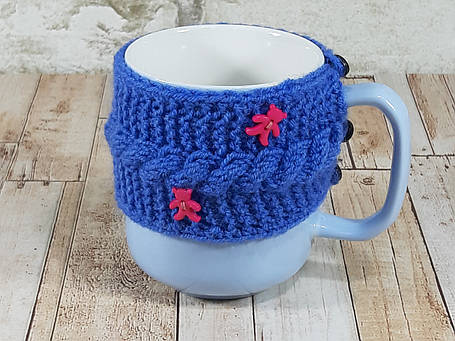 Чашка у в'язаному чохлі з ведмедиками 350 мл Косичка, фото 1