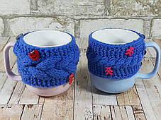 Чашка у в'язаному чохлі з ведмедиками 350 мл Косичка, фото 2