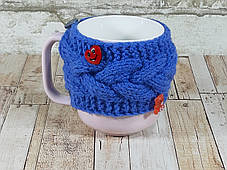 Чашка у в'язаному чохлі з ведмедиками 350 мл Косичка, фото 3