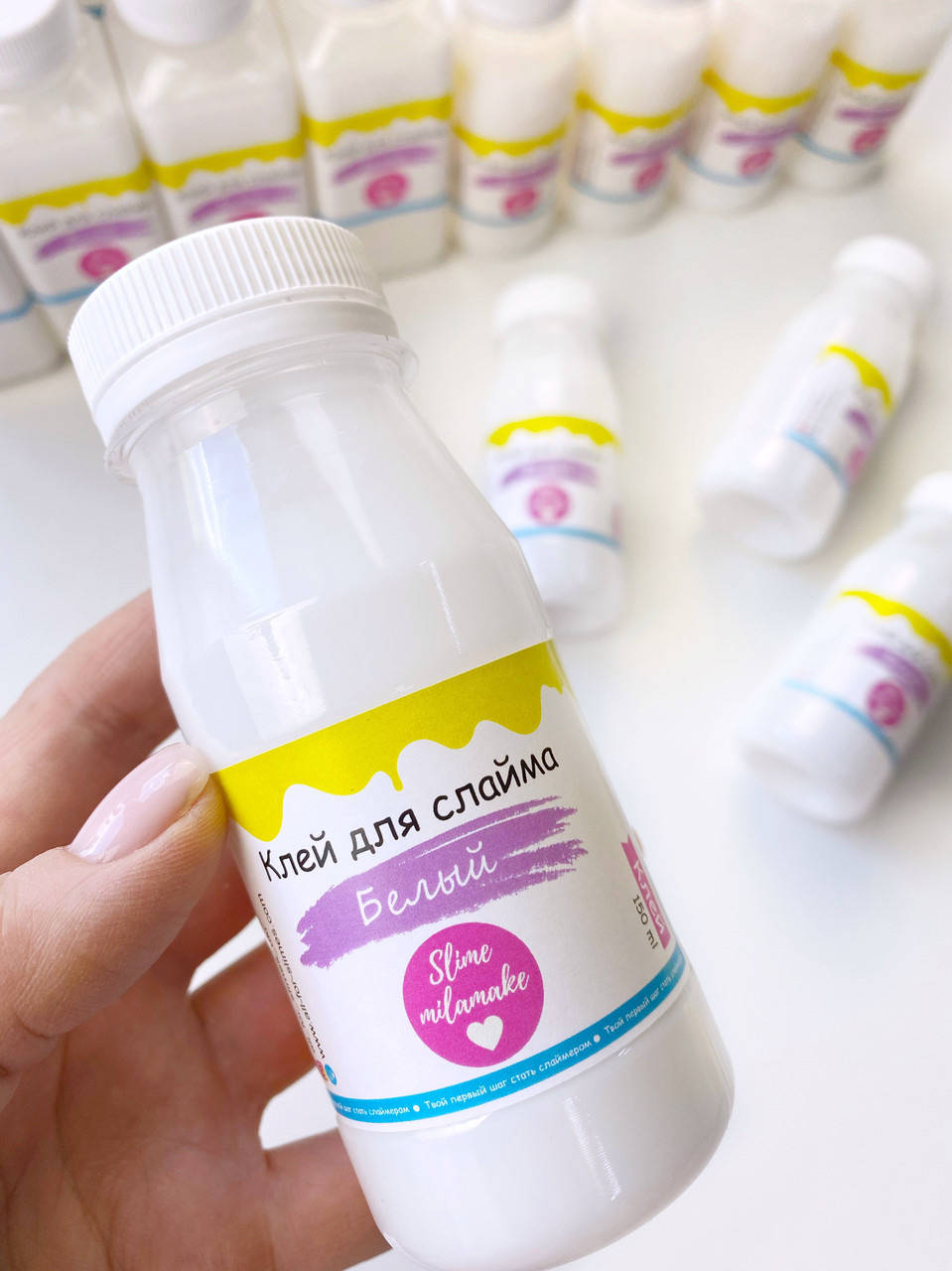 

Клей для слайма Белый, 150 мл