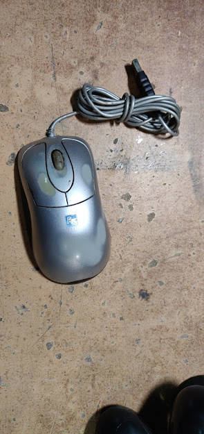 

Брендовая оптическая мышь A4Tech SWOP-35PU USB № 211712