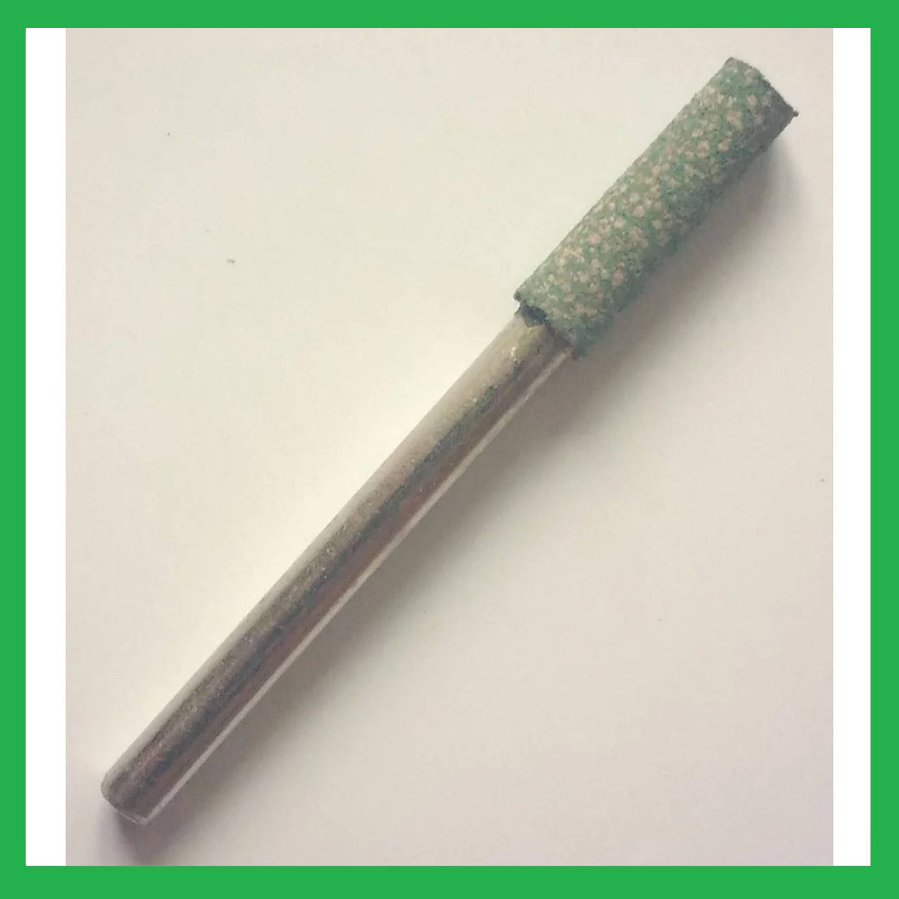 

Шлифовальная насадка - цилиндр 4 мм, Материал - резина с абразивом. Абразивная шарошка