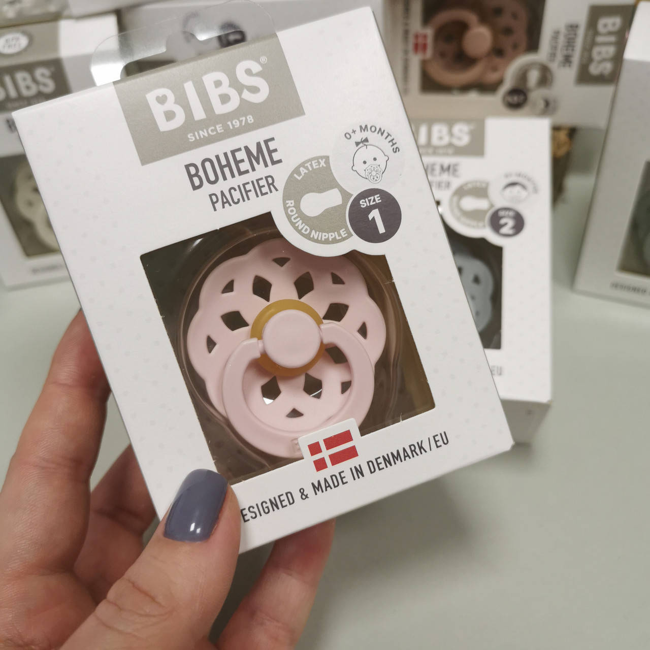 

Соска пустышка Bibs 0-6 мес Boheme blossom, Розовый