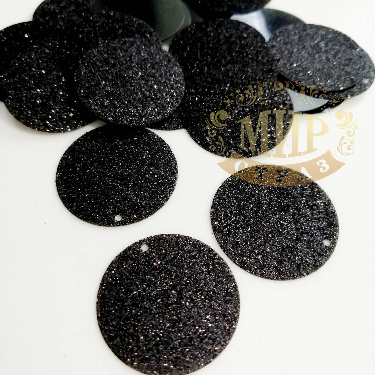 

Пайетки глиттерные 30мм, цвет Sparkle Black, 100 шт