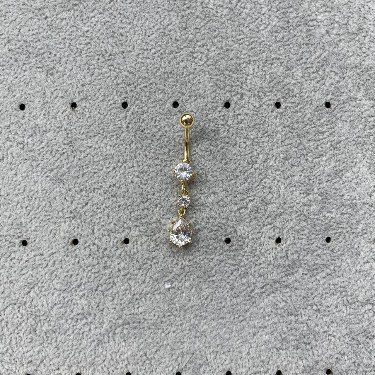 

Золотистая серьга пирсинг в пупок банан медицинской стали от Stainless Steel капелька в стразах размер 40х7 мм