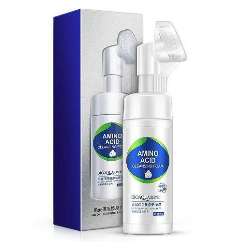 

Пенка для умывания с кокосовым маслом и аминокислотами с щеточкой Bioaqua (150мл)