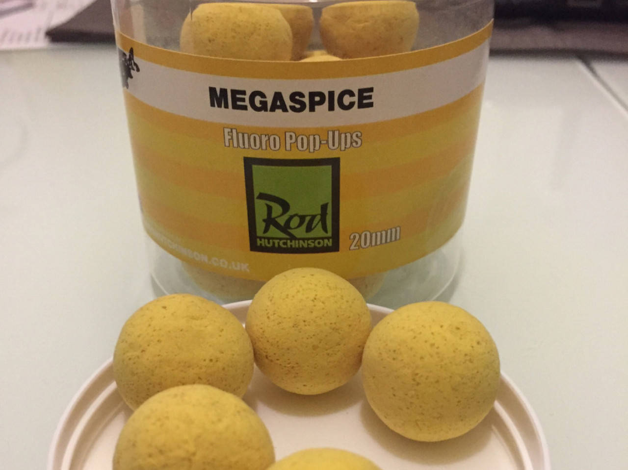 

Бойлы Rod Hutchinson Megaspice pop ups 20 mm