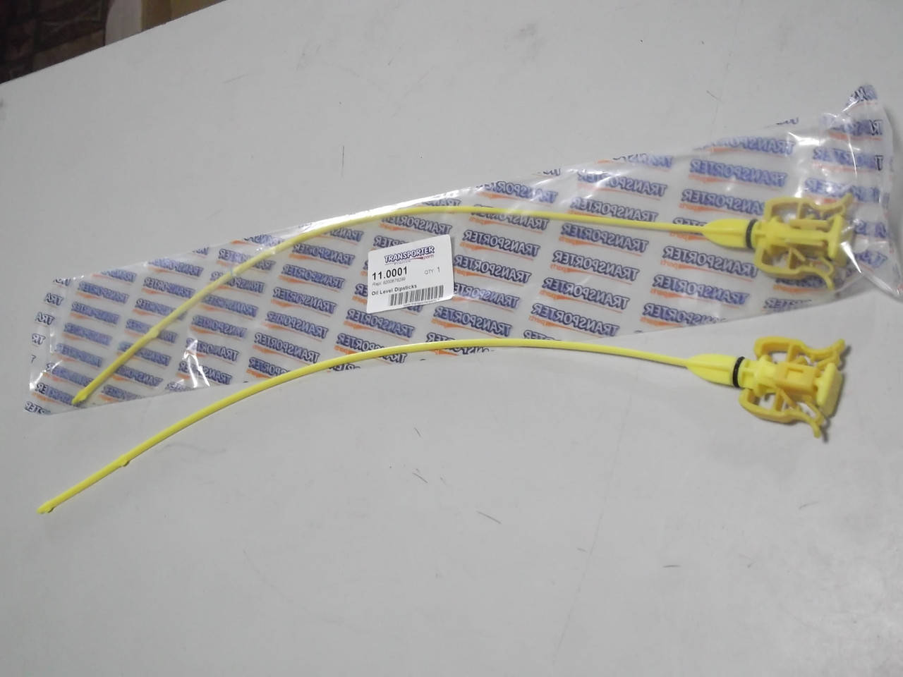 

Щуп уровня масла Master,Trafic 2,2-2.5DCI - AUTOTECHTEILE