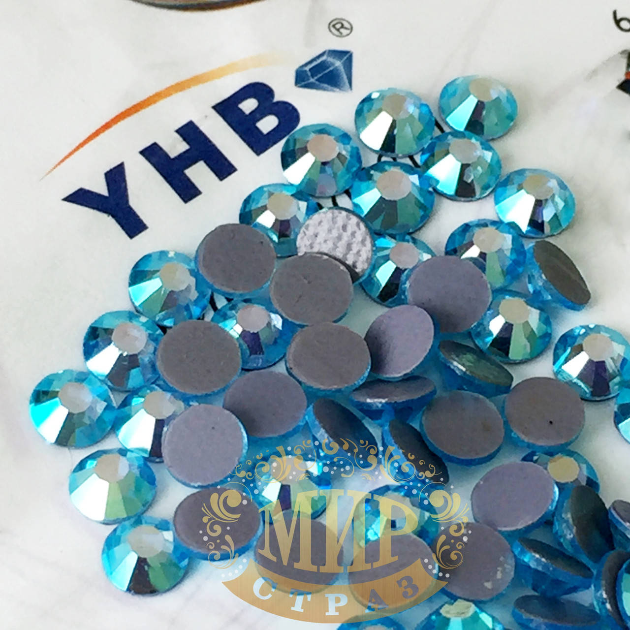 

Стразы YHB Lux, цвет Aquamarine AB, HF, ss16 (3,8-4мм), 100шт