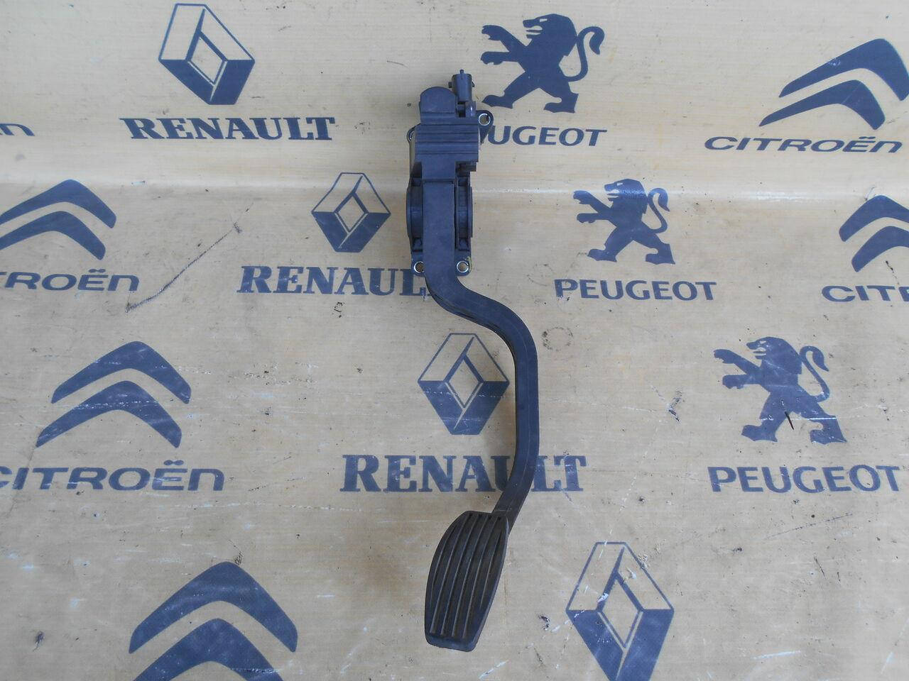 

Б/У Педаль газа ( акселератор) FIAT DOBLO 46778586