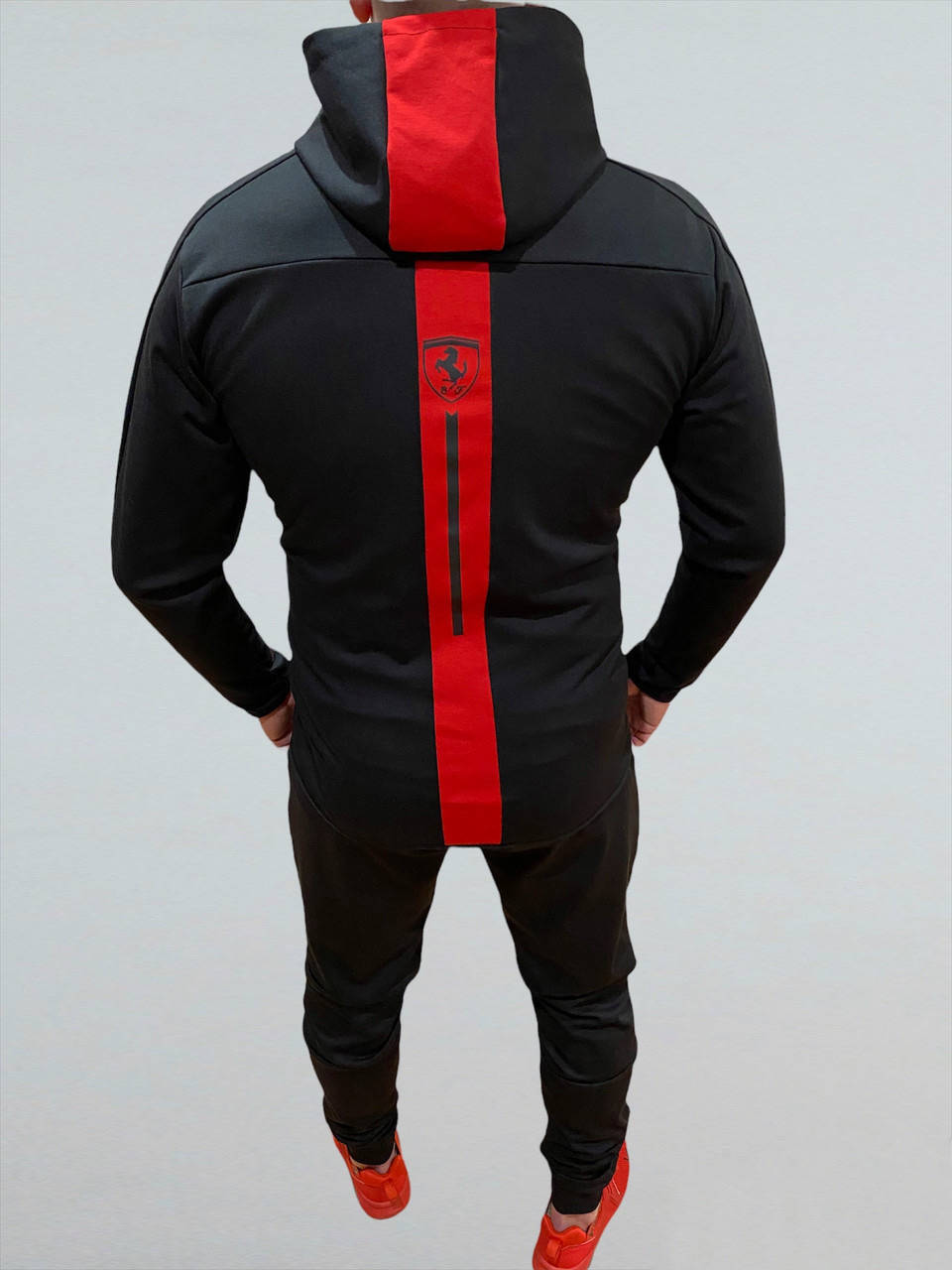 

Мужской спортивный костюм Ferrari, Черный