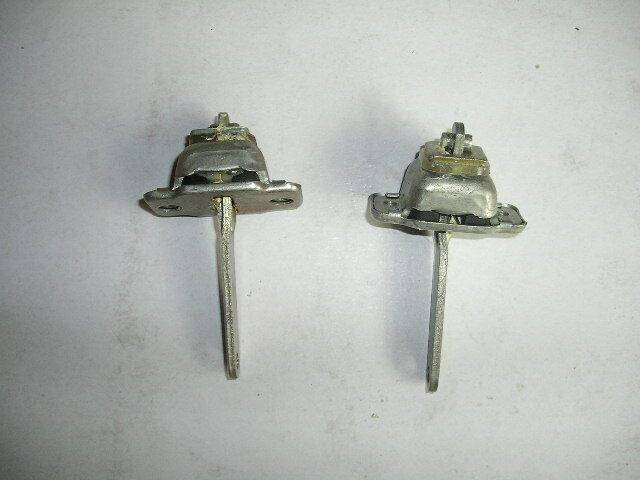 

Ограничитель открывания двери ВАЗ 2109, ВИС задней