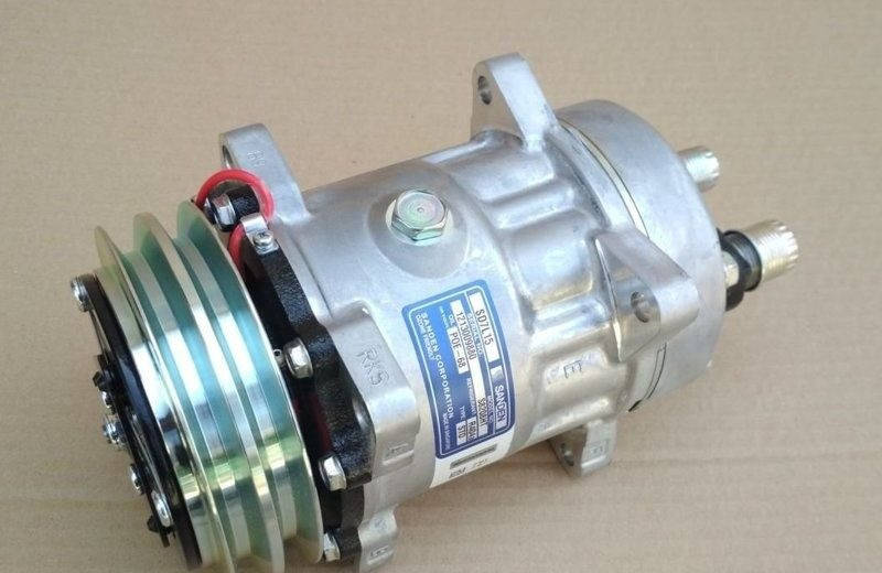 

Компрессор кондиционера Sanden SD7L15 8208HT (Фреон R-404, горизонтальный)