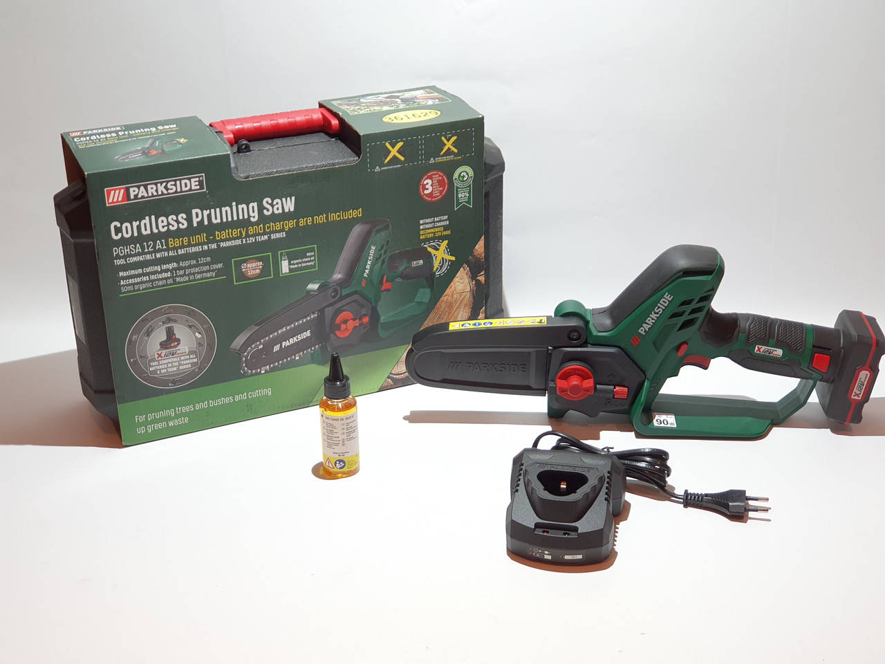 

Аккумуляторная цепная пила Parkside PGHSA 12 A1
