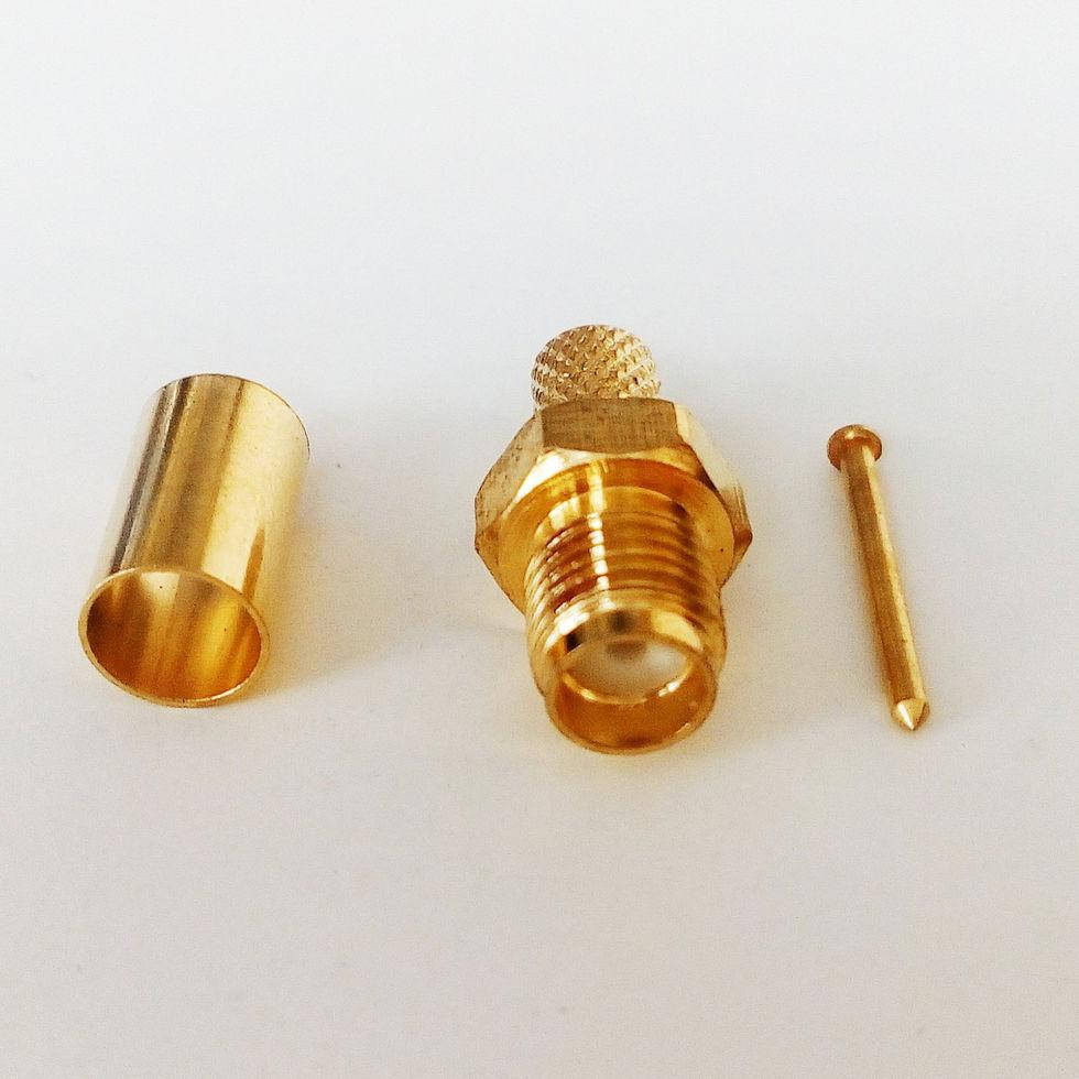 

Реверсный разъем RP SMA (male) для кабеля RG-58 C/U Gold