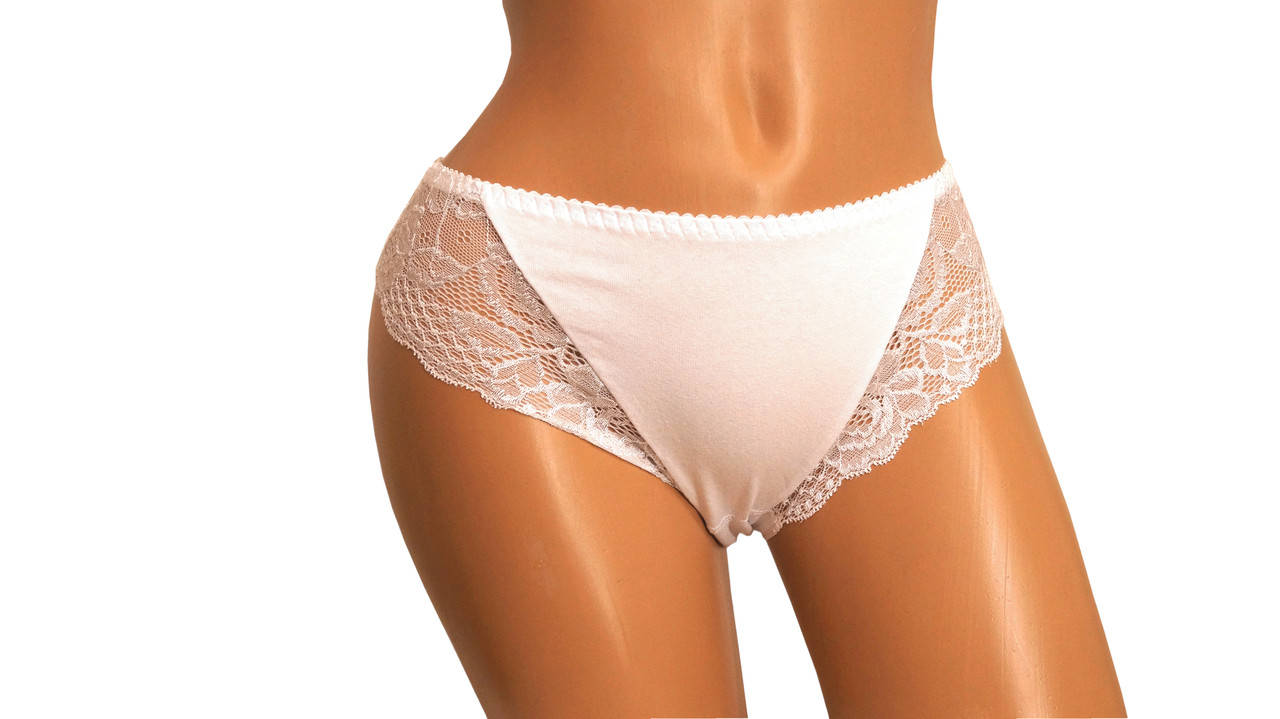 

Трусы женские Afina 011 средняя посадка с кружевом 3XL, Белый