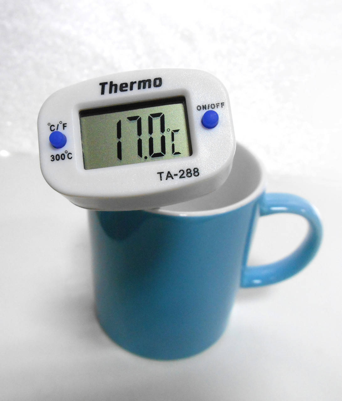 

Термометр цифровой зондовый TA-288