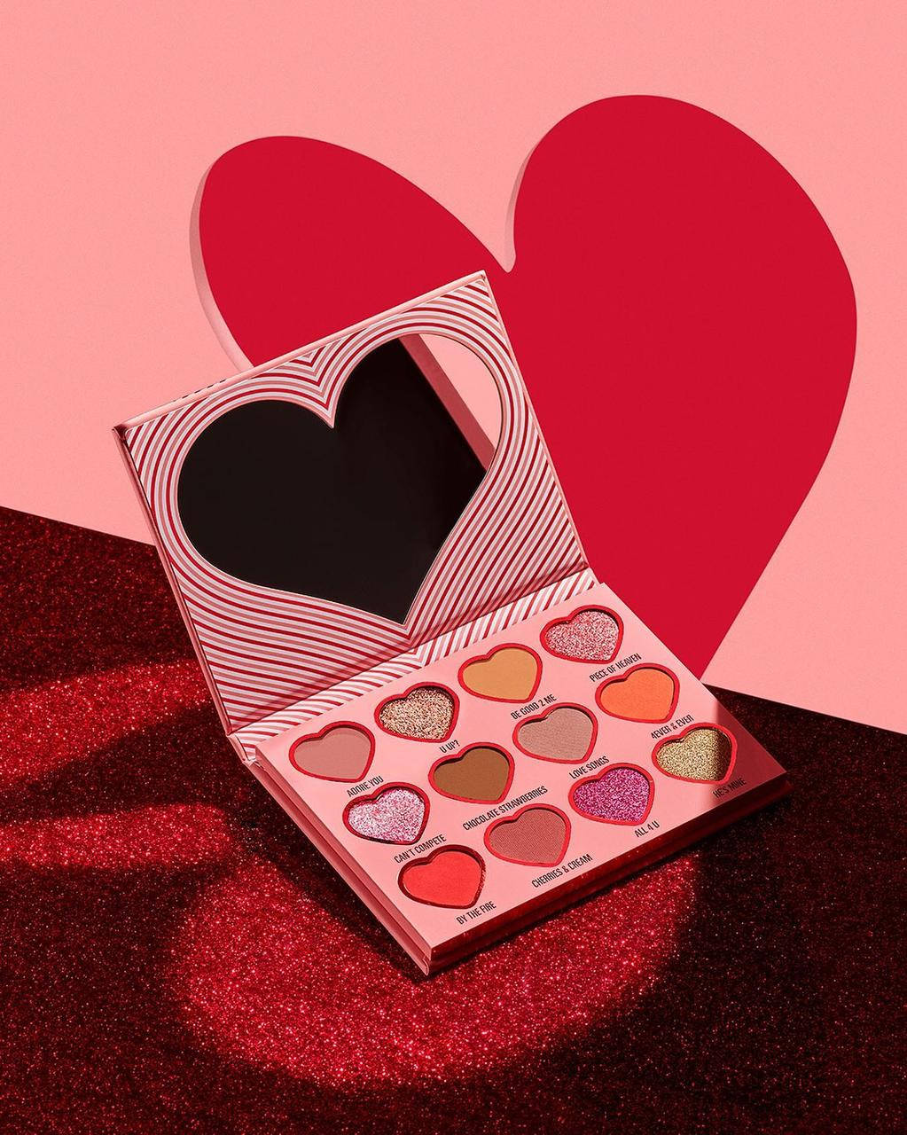 

Палетка теней The Valentine’s Collection PRESSED POWDER PALETTE от Kylie Cosmetics