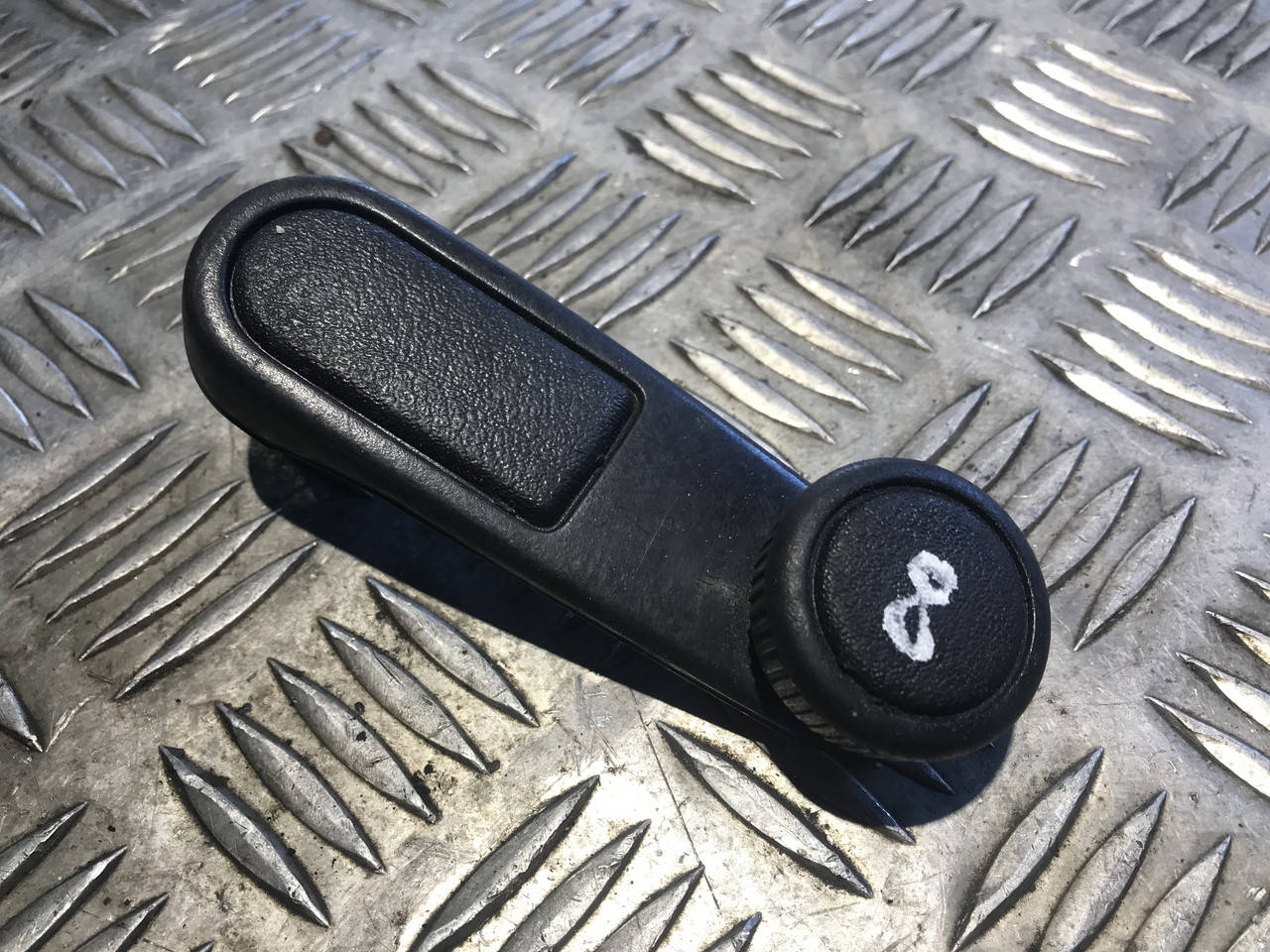 

Ручка стеклоподъемника Fiat Scudo 1995-2006 92538509
