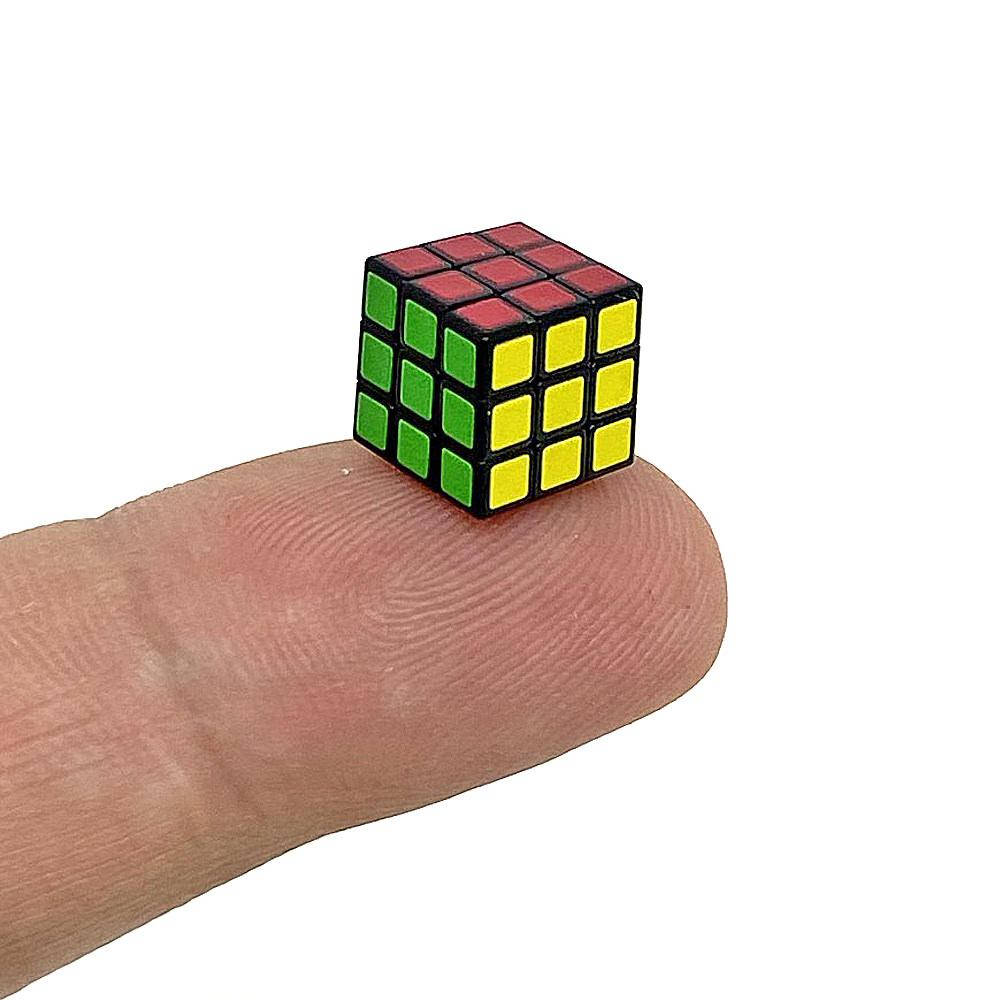 

Кубик Рубика 3x3 CubeLab Smallest Cube 1 cm