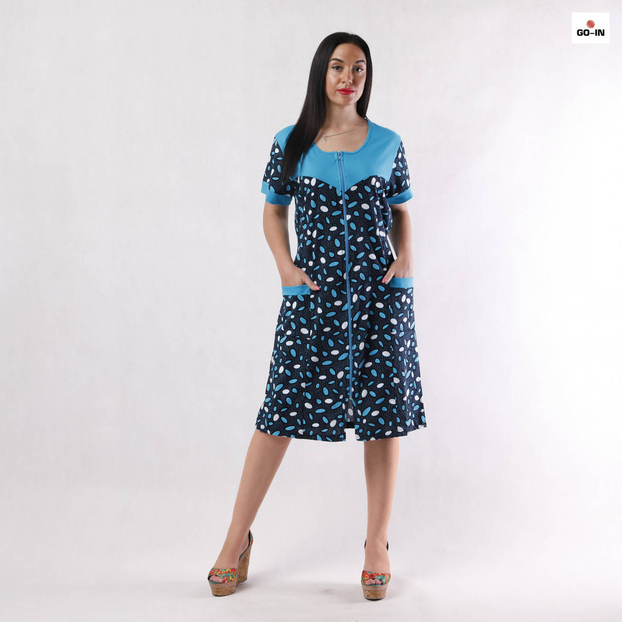 

Халат на молнии женский батал летний с карманами голубой 50-62р.