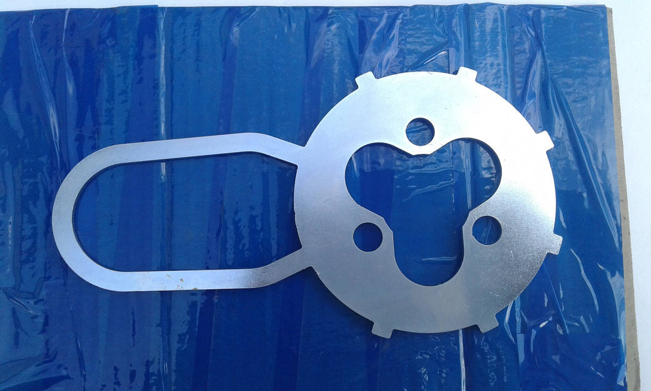 

Фиксатор корзины сцепления Ява 559/360