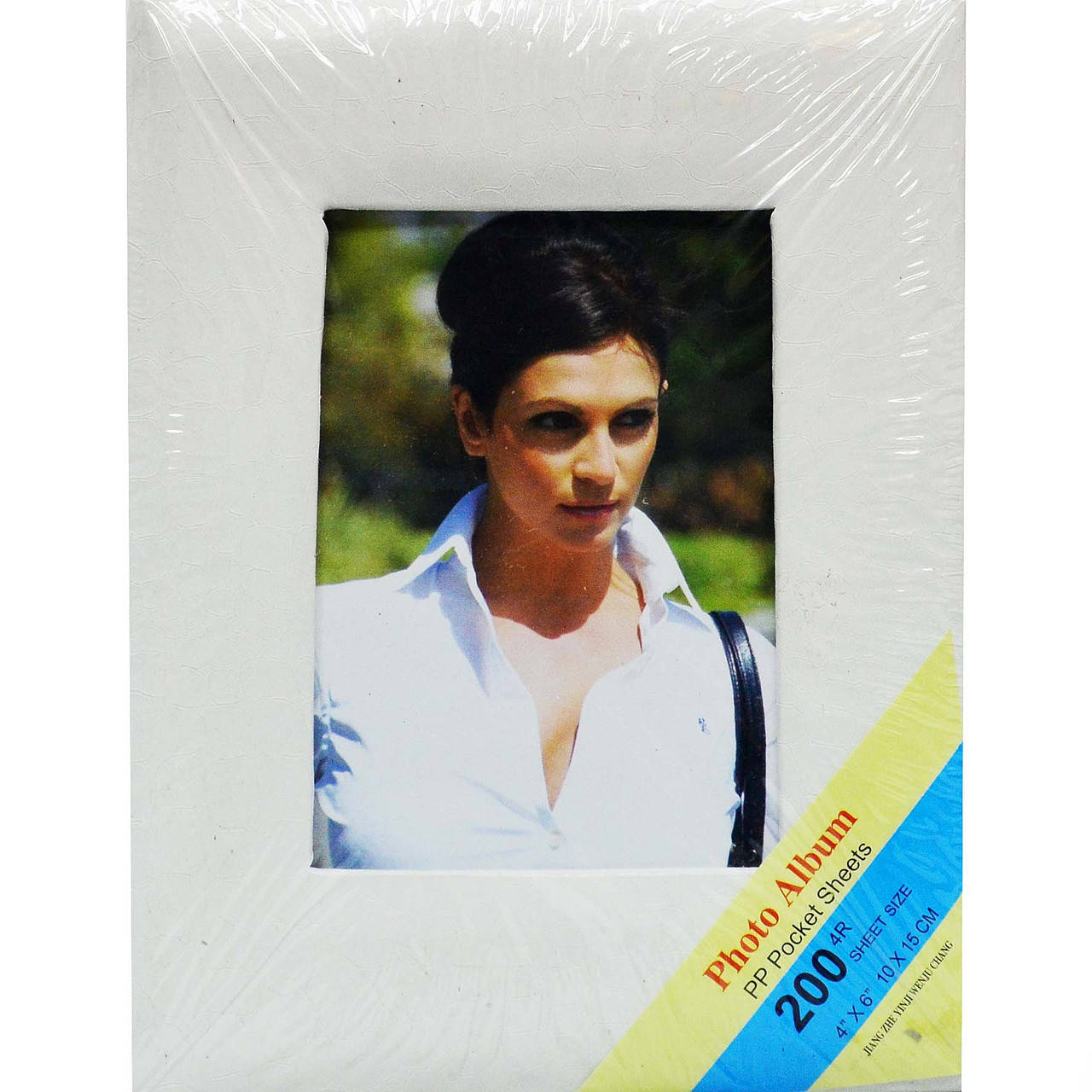 

Фотоальбом с "окошком для фото" 200/10х15см., Белый