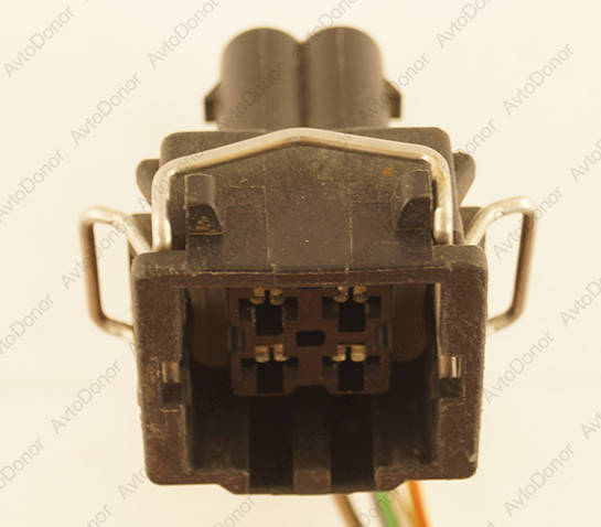 

Разъем автомобильный 4-пин/контактный. Мама. 25×23 мм. НОВЫЙ