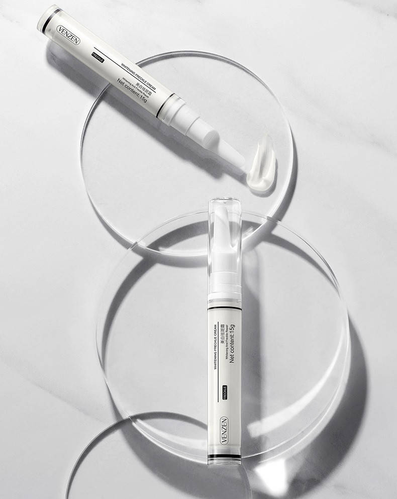 

Осветляющий крем для лица и тела для точечного нанесения VENZEN Whitening Freckle Cream (15мл)