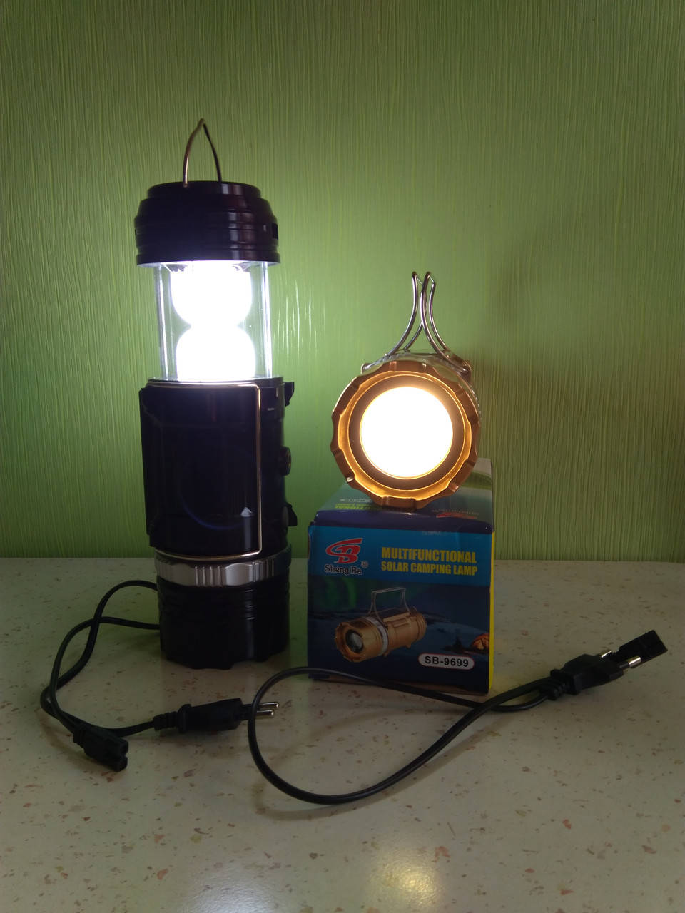 

Кемпинговая LED лампа SB-9699 c фонариком и солнечной панелью, Черный