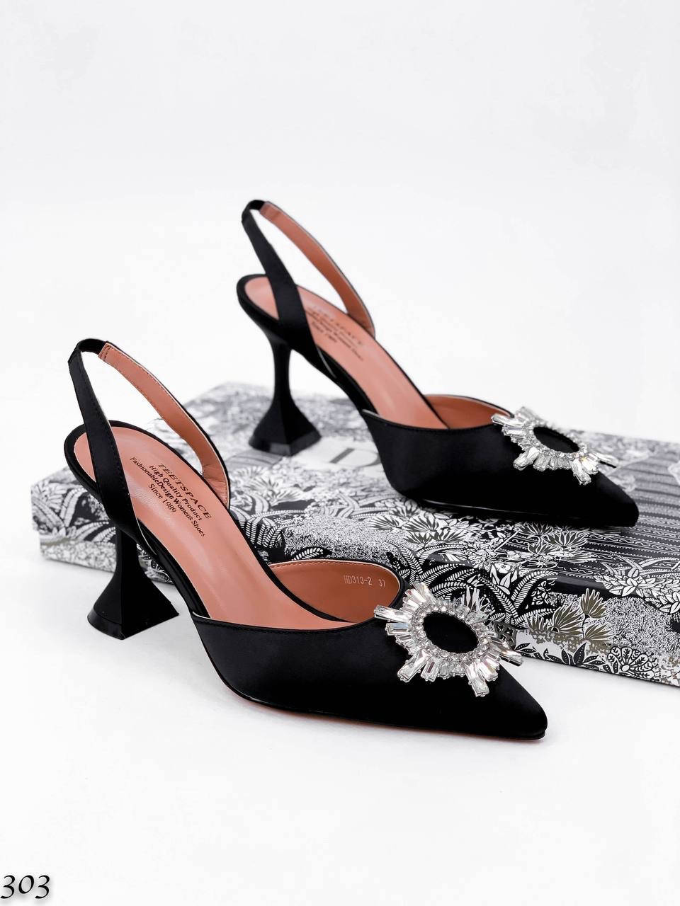 

Туфли лодочки женские с брошкой на каблуке чёрные атласные 36 37 38 39 40 41, Черный