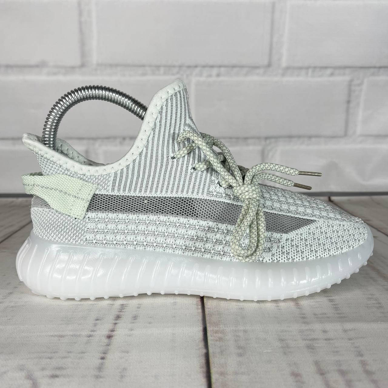 

Женские кроссовки, женская обувь, light green 38, Салатовый
