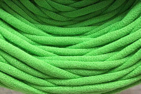 

Трикотажная пряжа Bobilon 7-9 мм (medium) 45 зеленое яблоко