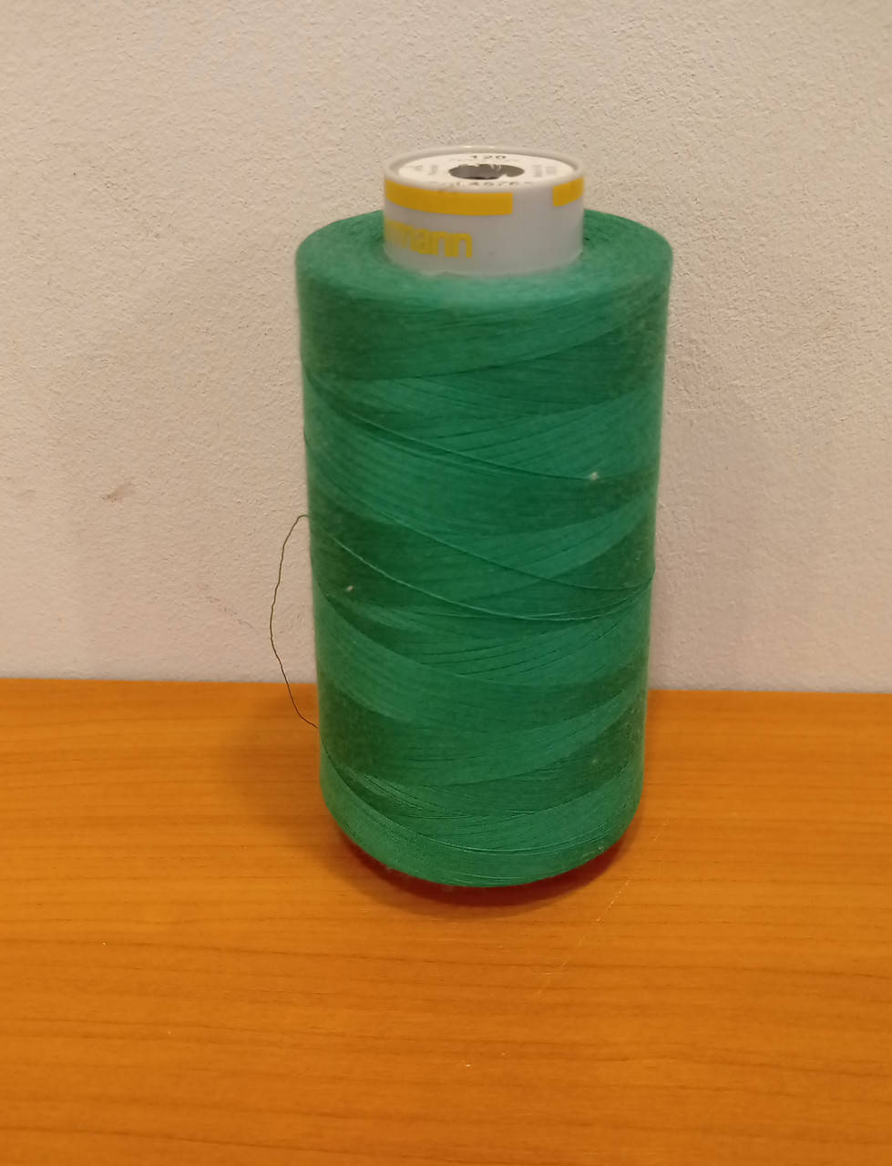 

Нитка Gutermann Perma core №120 5000м.