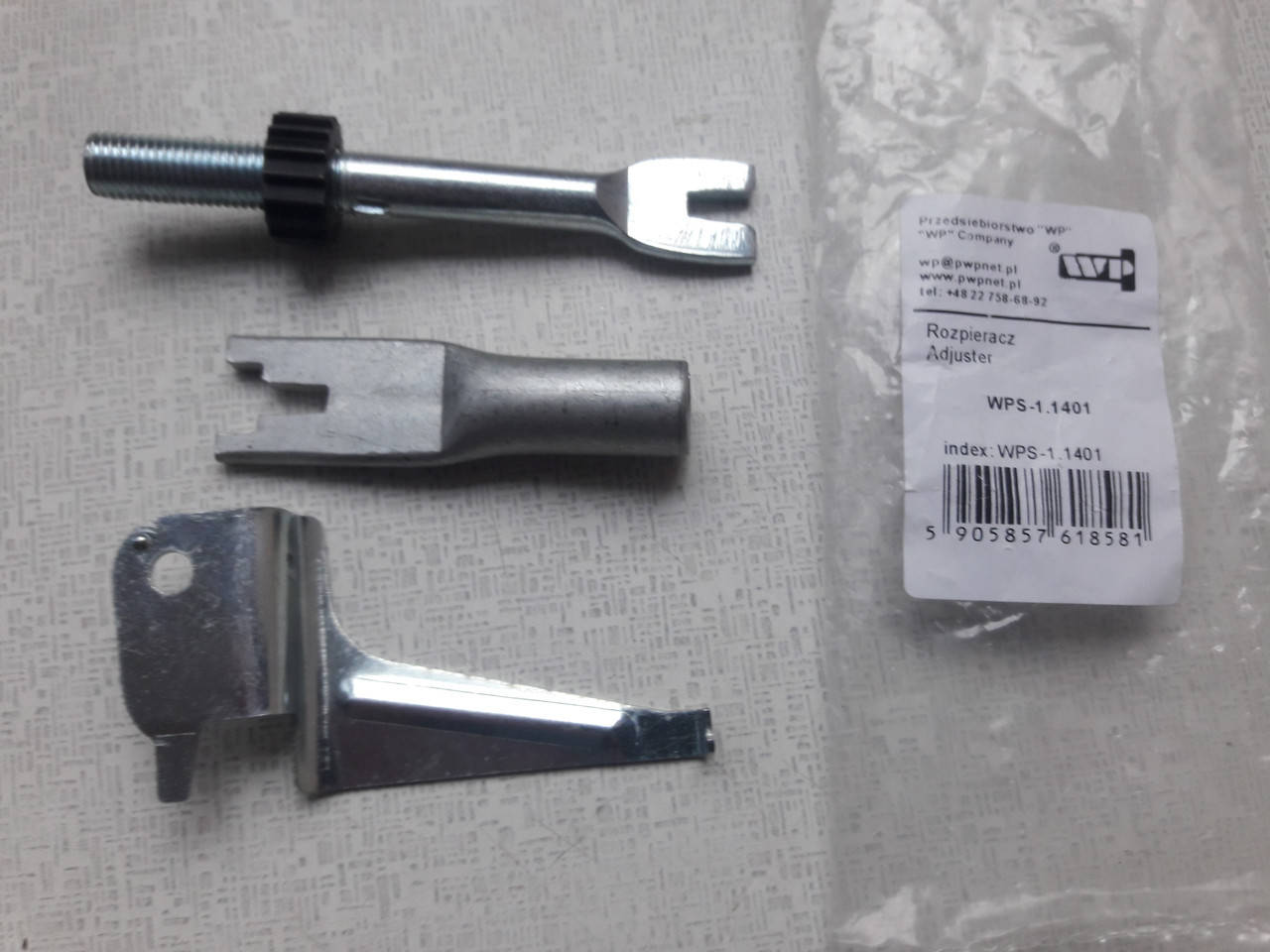 

Распорная планка тормозных колодок правая на Fiat Ducato, Peugeot Boxer, Citroen Jumper (1994-2002), 9945889